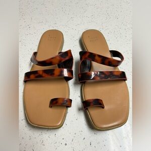A New Day Women’s Tortoise shell slide sandals Size 7